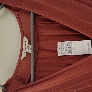 American Eagle Orange Top